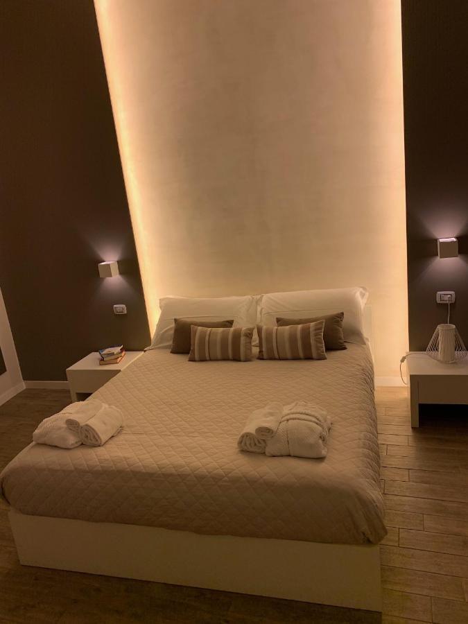 La Banchina Holiday Rooms Trani Exteriér fotografie