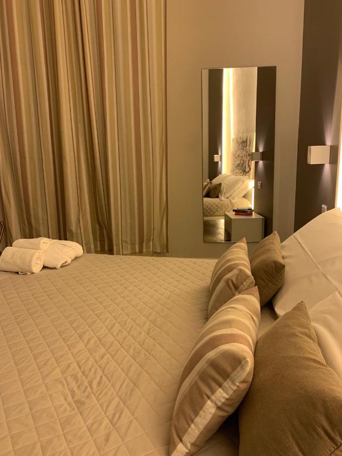 La Banchina Holiday Rooms Trani Exteriér fotografie