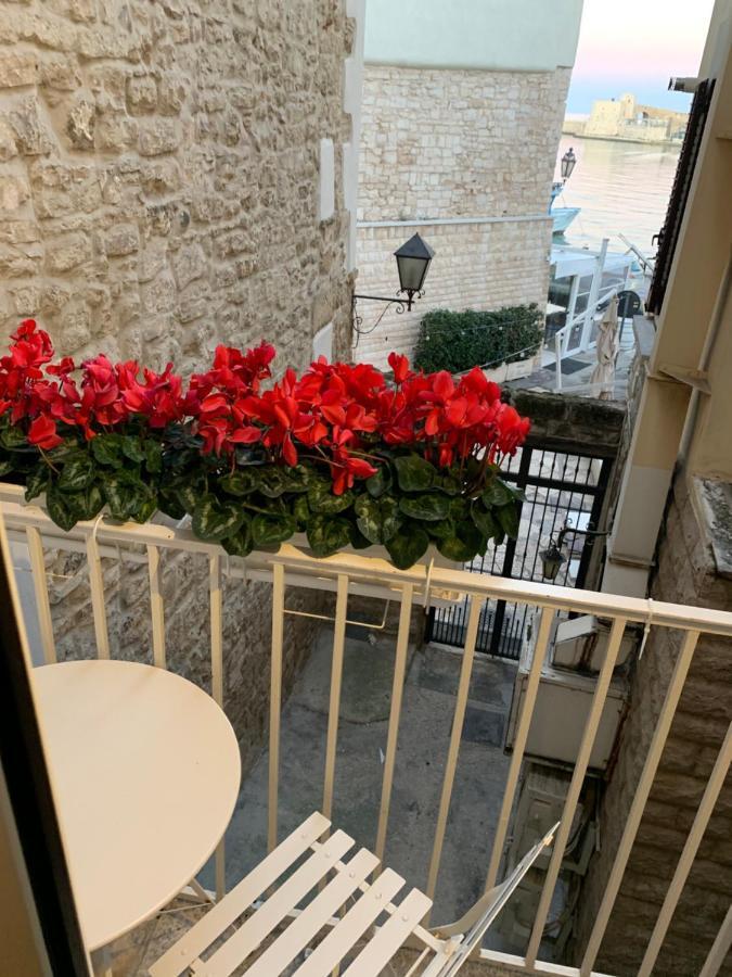 La Banchina Holiday Rooms Trani Exteriér fotografie